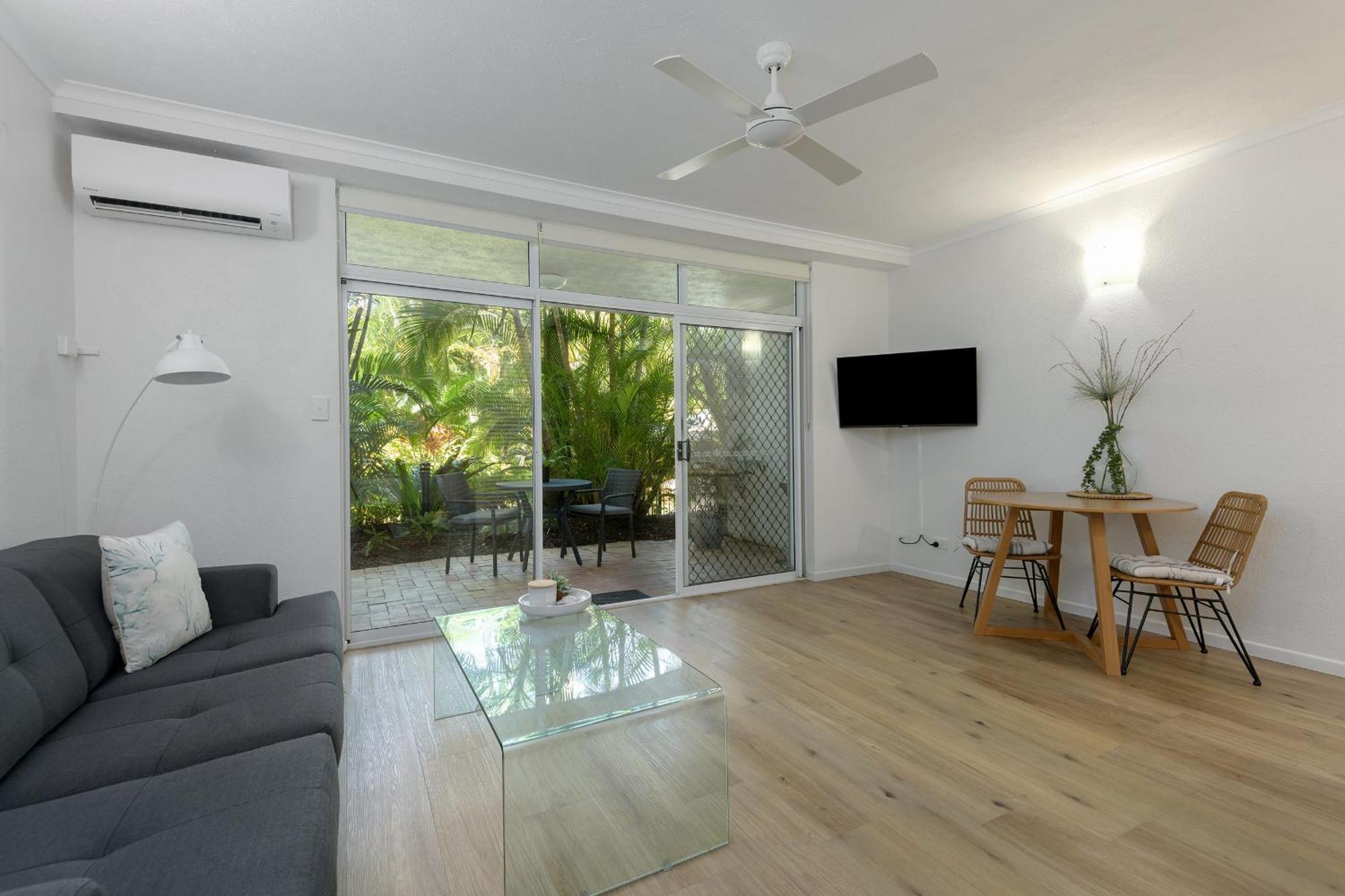 Ocean Palms Apartments Port Douglas Exteriér fotografie